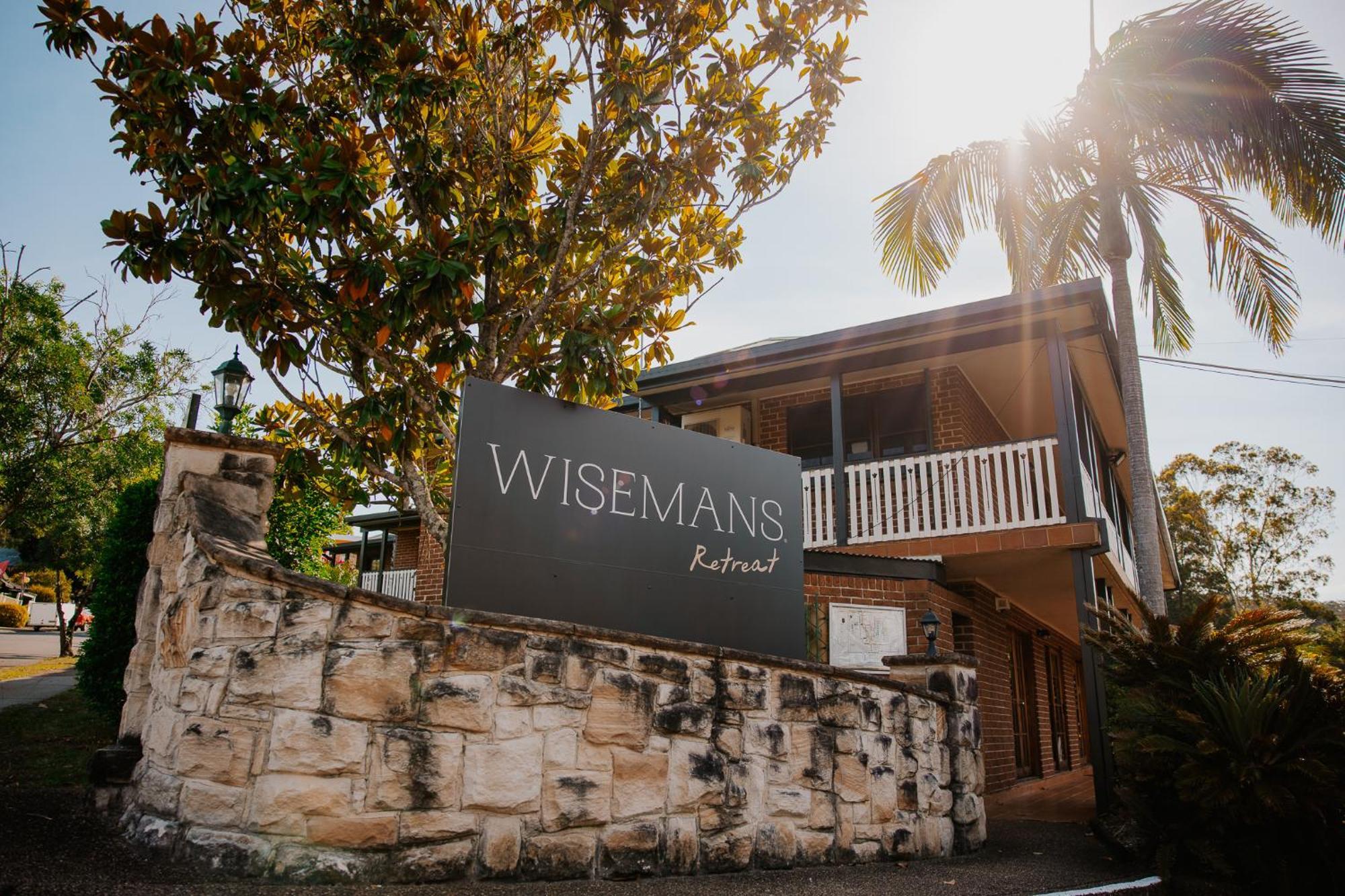 ワイズマンズ・フェリー Wisemans Retreatモーテル エクステリア 写真